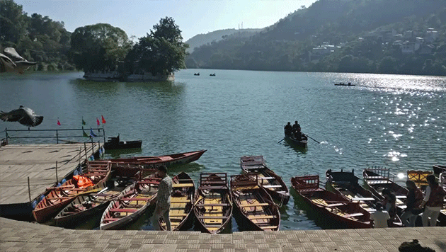 Naukuchiya Tal Lake 